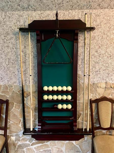 בוריספיל Golden Lion Hotel מראה חיצוני תמונה