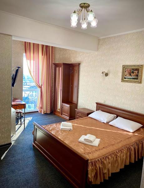 בוריספיל Golden Lion Hotel מראה חיצוני תמונה