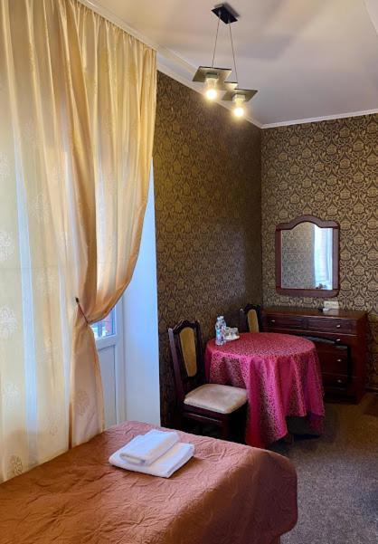 בוריספיל Golden Lion Hotel מראה חיצוני תמונה