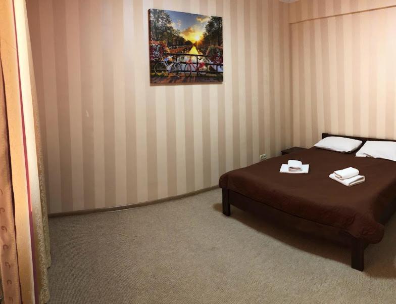 בוריספיל Golden Lion Hotel מראה חיצוני תמונה