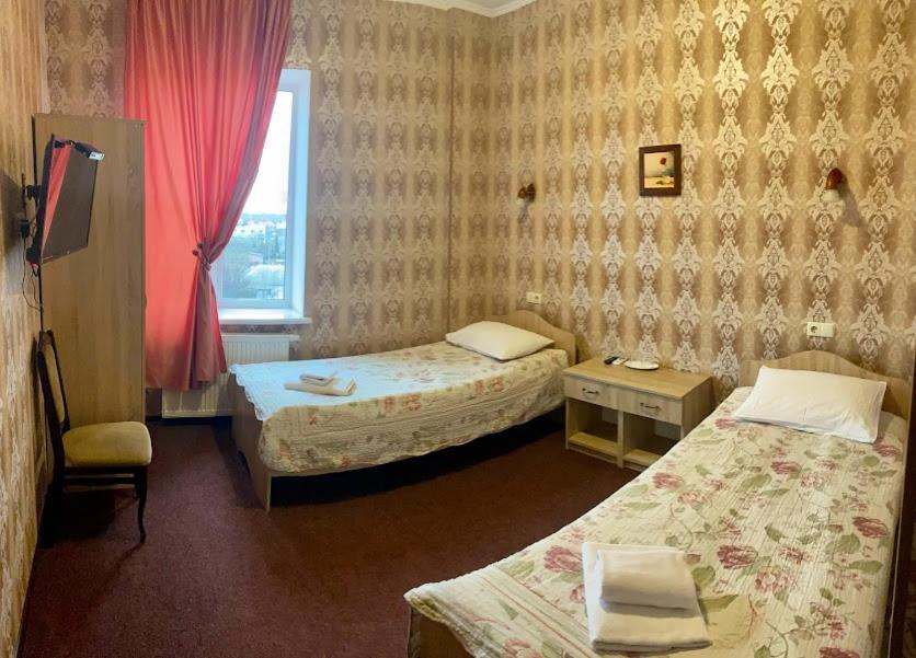 בוריספיל Golden Lion Hotel מראה חיצוני תמונה